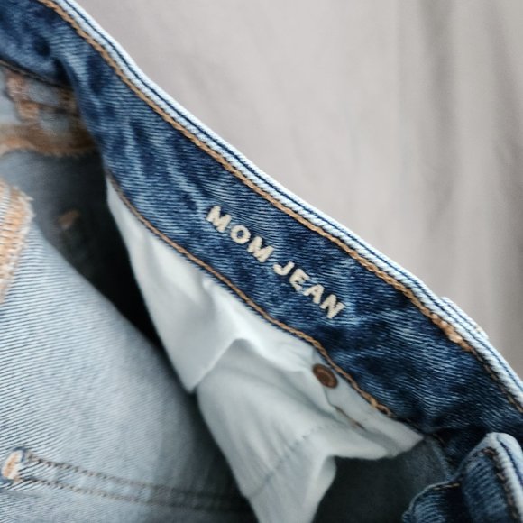 American Eagle Mom Stretch Jean, 8 short, womens - Picture 7 of 8